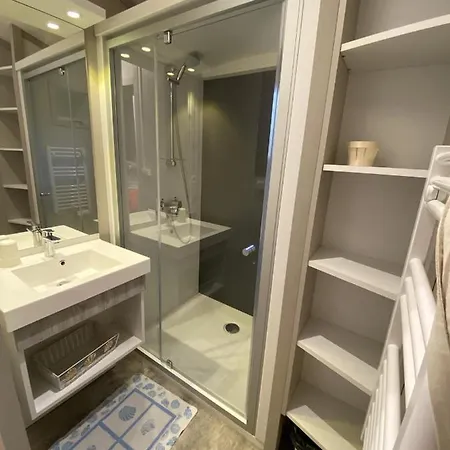 Pour 5 - Piscine Couverte - St Hilaire