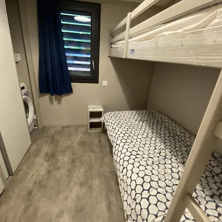 Chalet Pour 5 - Piscine Couverte - St Hilaire La Parée Preneau