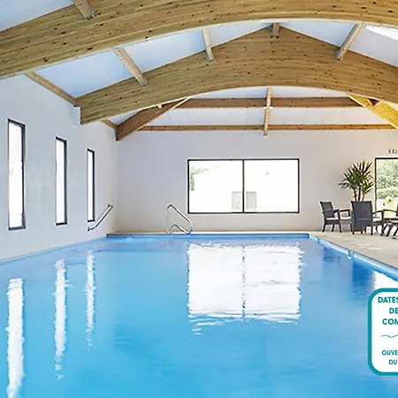 Pour 5 - Piscine Couverte - St Hilaire La Paree Preneau